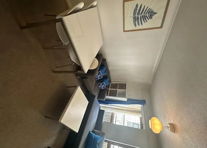 Flat In Westminster